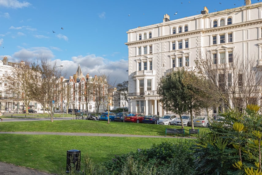 Lextons Estate Agents