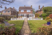 View Glebe Close, Southwick, Brighton - EAID:lextonsapi, BID:1