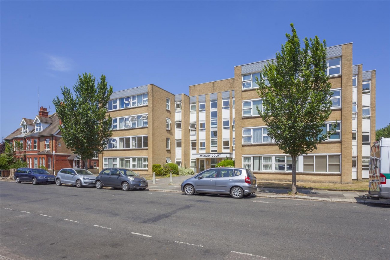 Images for Wilbury Avenue, Hove EAID:lextonsapi BID:1