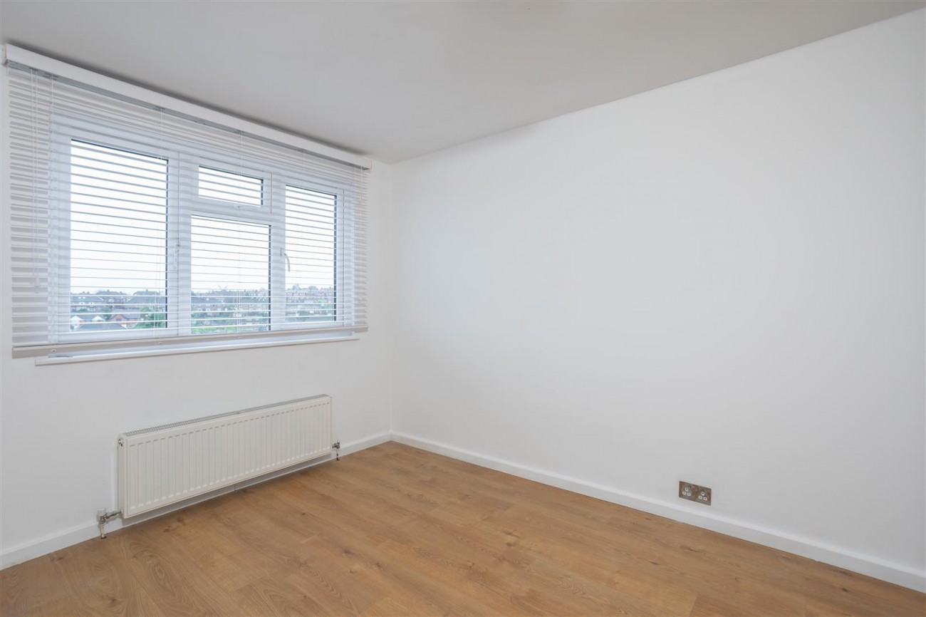 Images for Cobton Drive, Hove EAID:lextonsapi BID:1