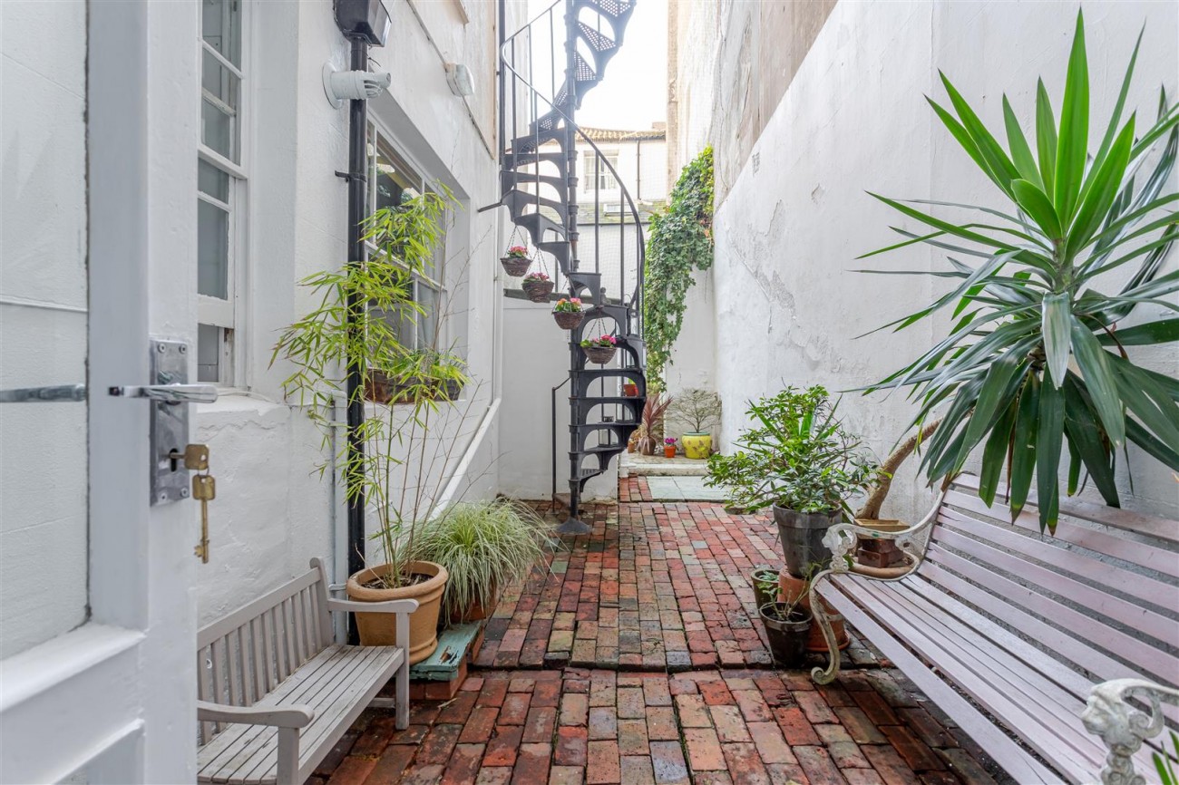 Images for Brunswick Square, Hove EAID:lextonsapi BID:1