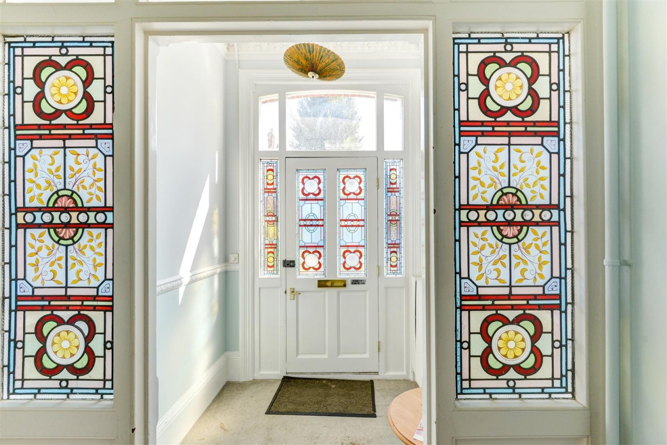Images for Wilbury Gardens, Hove EAID:lextonsapi BID:1