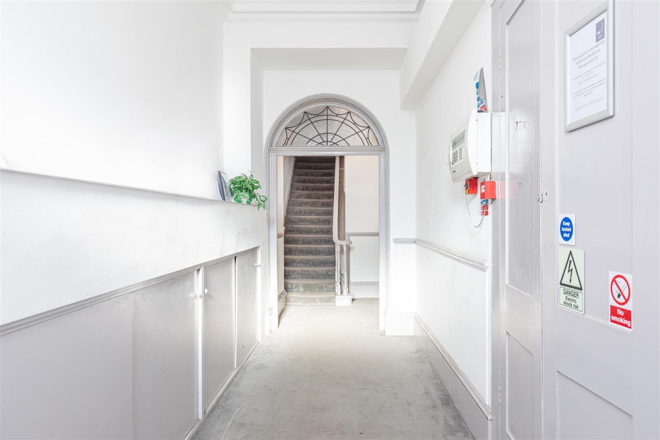 Images for 17 St. Catherines Terrace, Hove EAID:lextonsapi BID:1