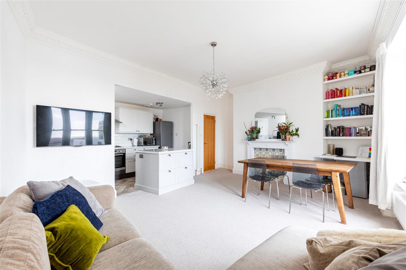 Images for 17 St. Catherines Terrace, Hove EAID:lextonsapi BID:1