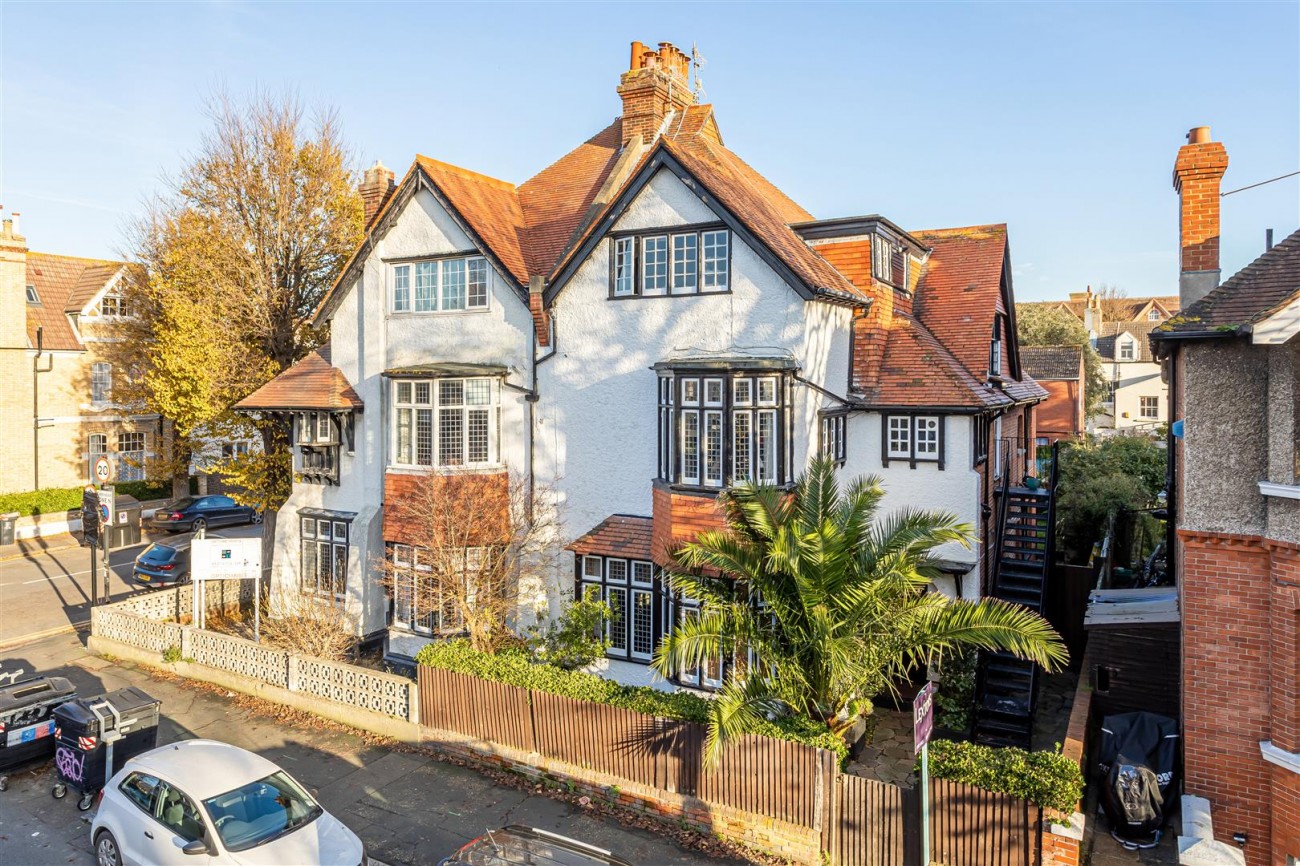 Images for Sackville Road, Hove EAID:lextonsapi BID:1