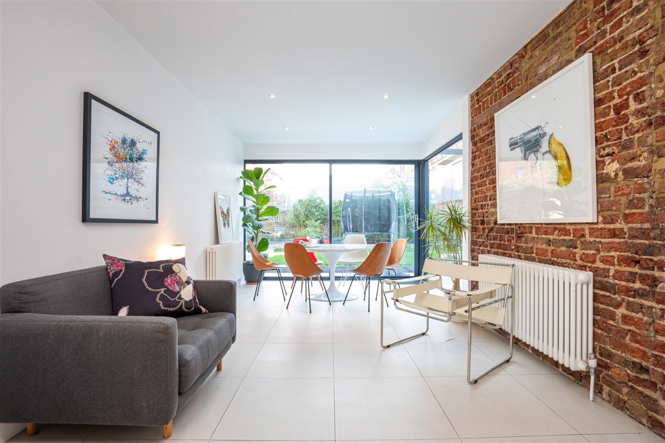 Images for Westbourne Gardens, Hove EAID:lextonsapi BID:1