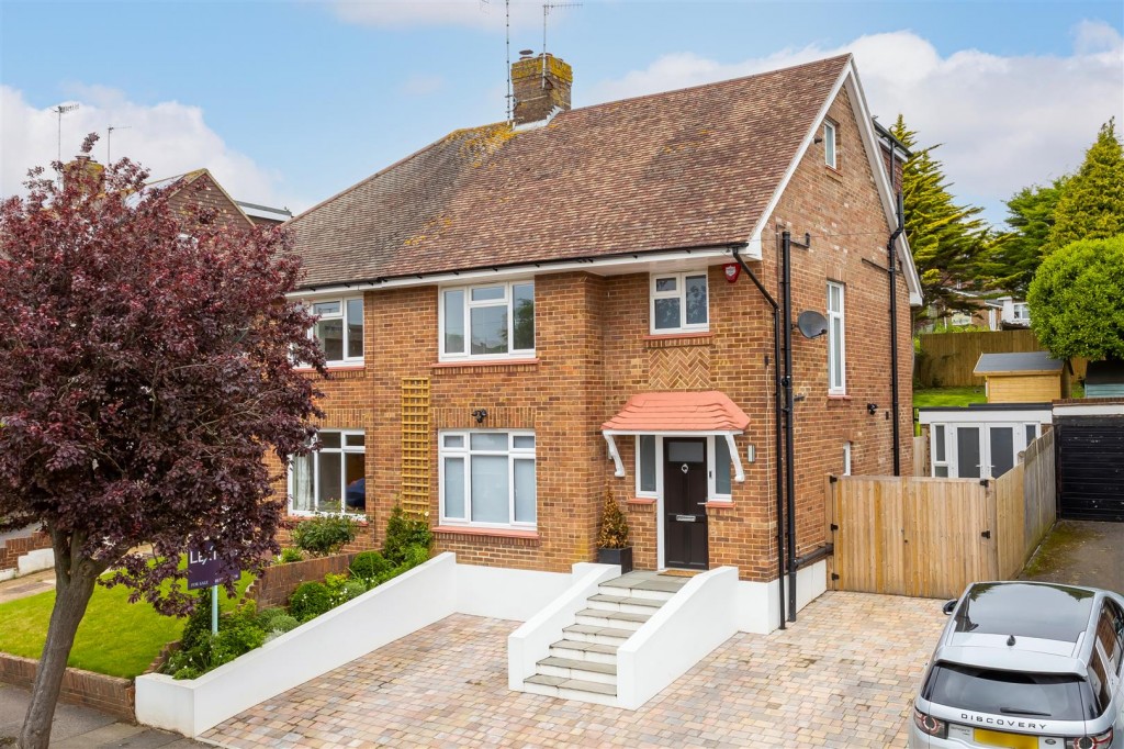 Mill Drive, Hove, 4 bedroom, House SemiDetached