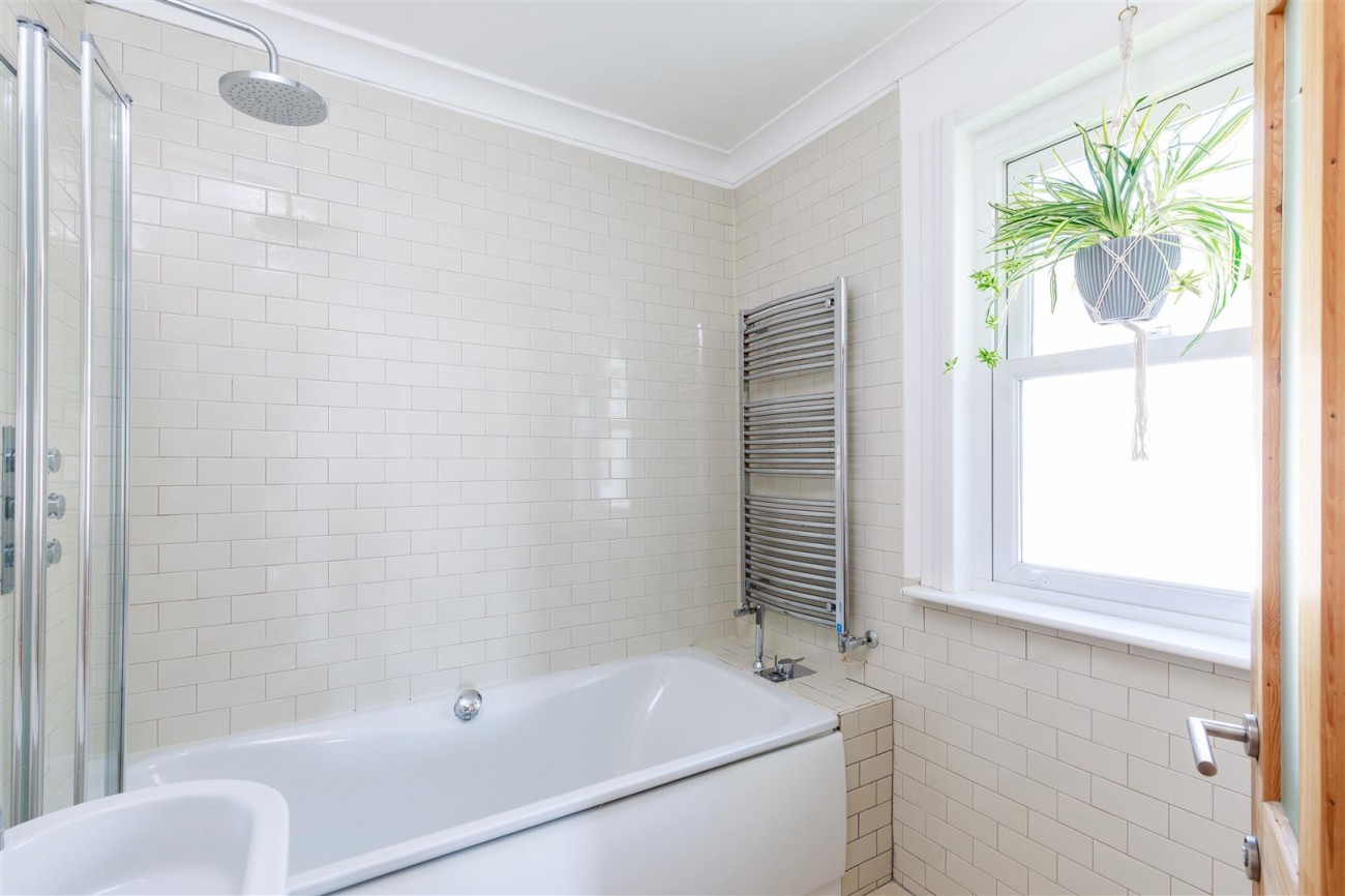 Images for Marine Avenue, Hove EAID:lextonsapi BID:1