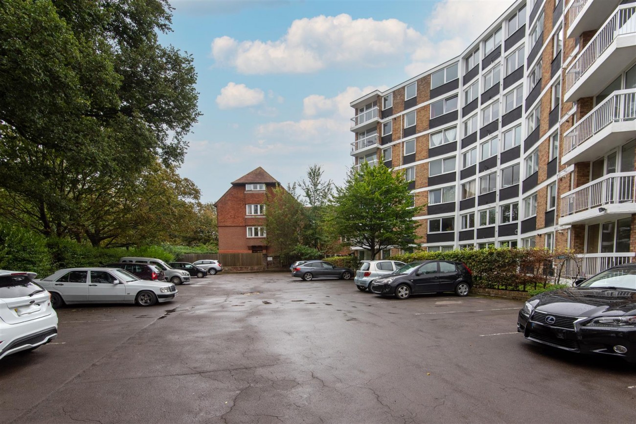 Images for Furze Hill, Hove EAID:lextonsapi BID:1