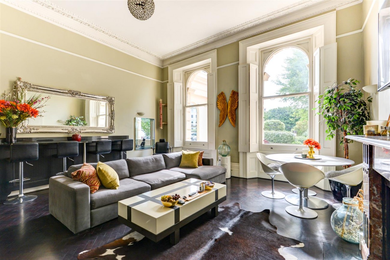 Images for Adelaide Crescent, Hove EAID:lextonsapi BID:1