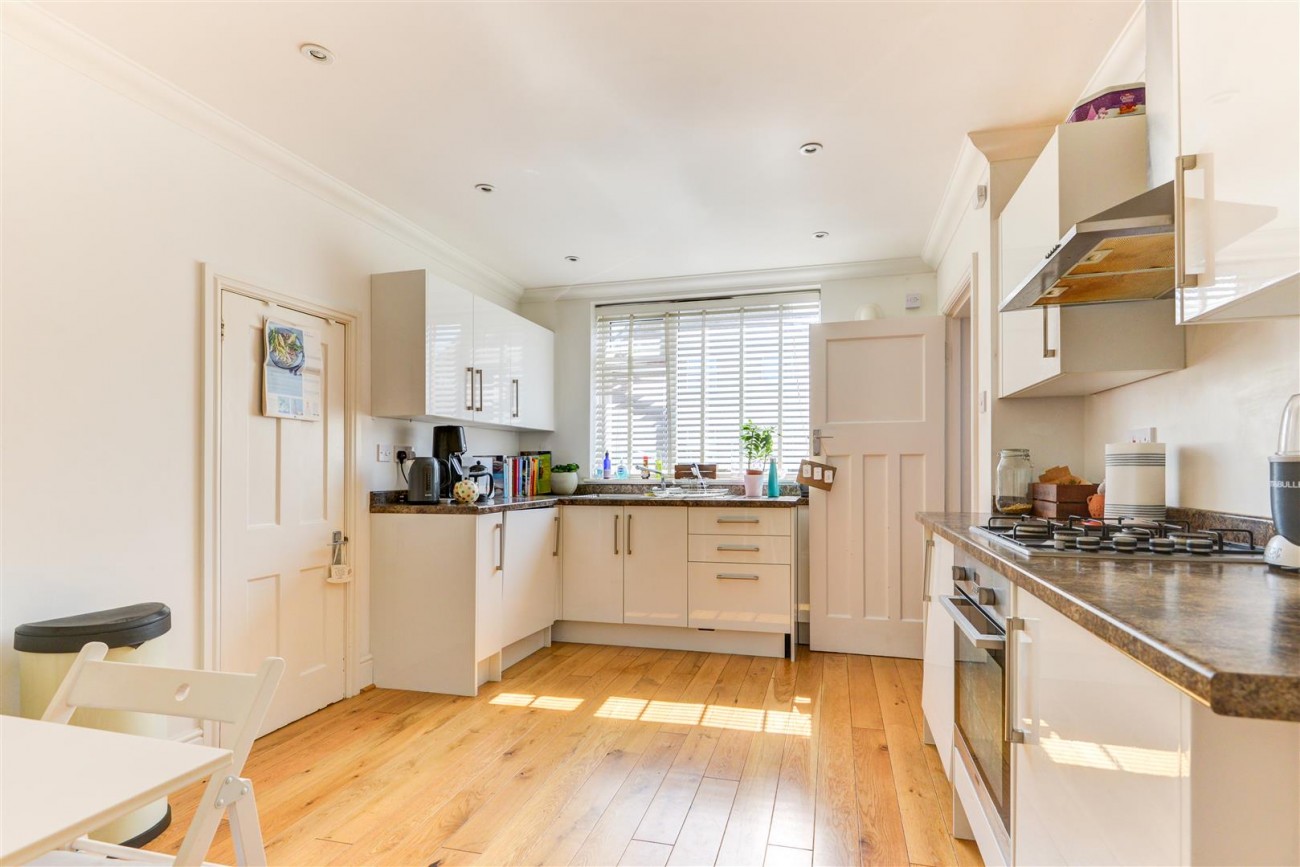 Images for Franklynn Road, Haywards Heath RH16 EAID:lextonsapi BID:2