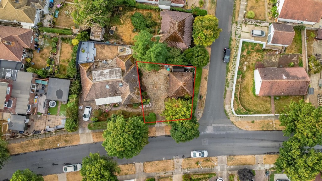 Lustrells Crescent, Saltdean, Brighton, Land