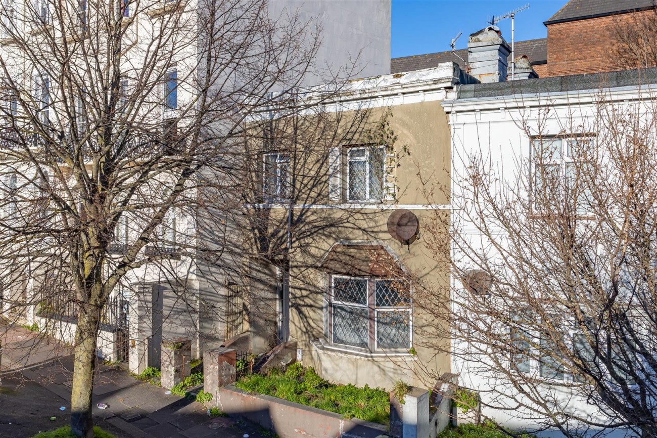 Images for Roundhill Crescent, Brighton EAID:lextonsapi BID:4