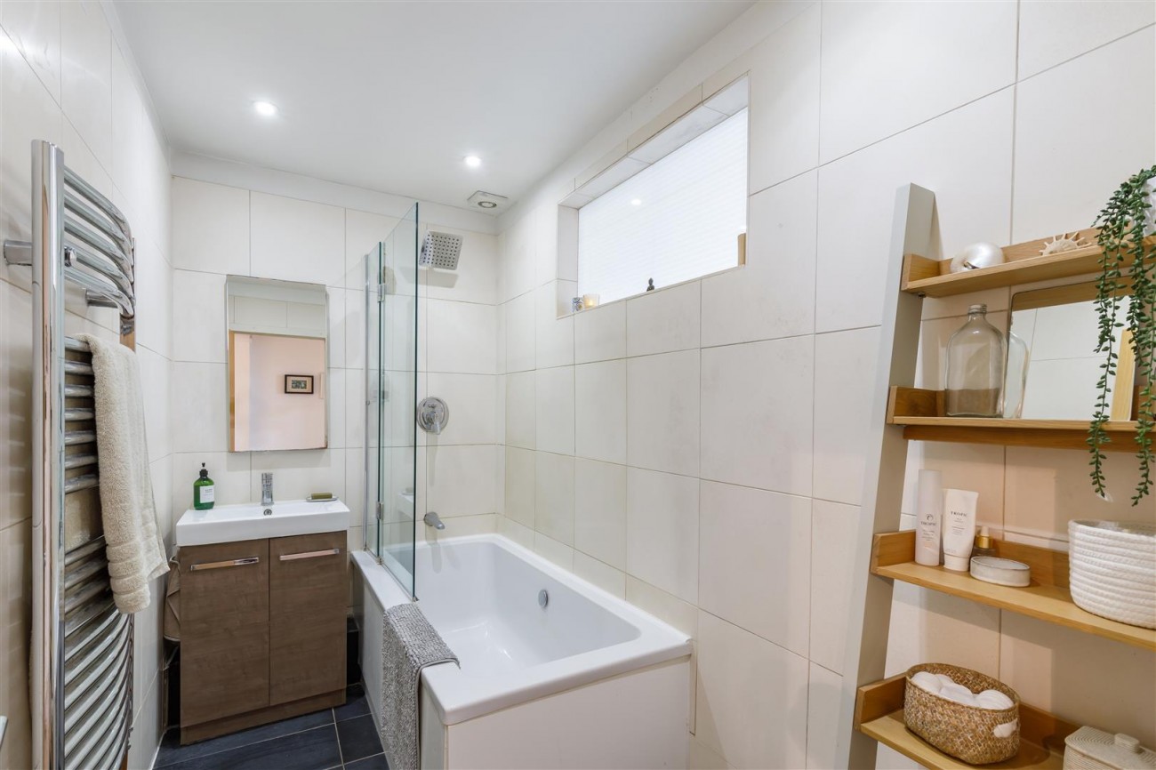 Images for Adelaide Crescent, Hove EAID:lextonsapi BID:1