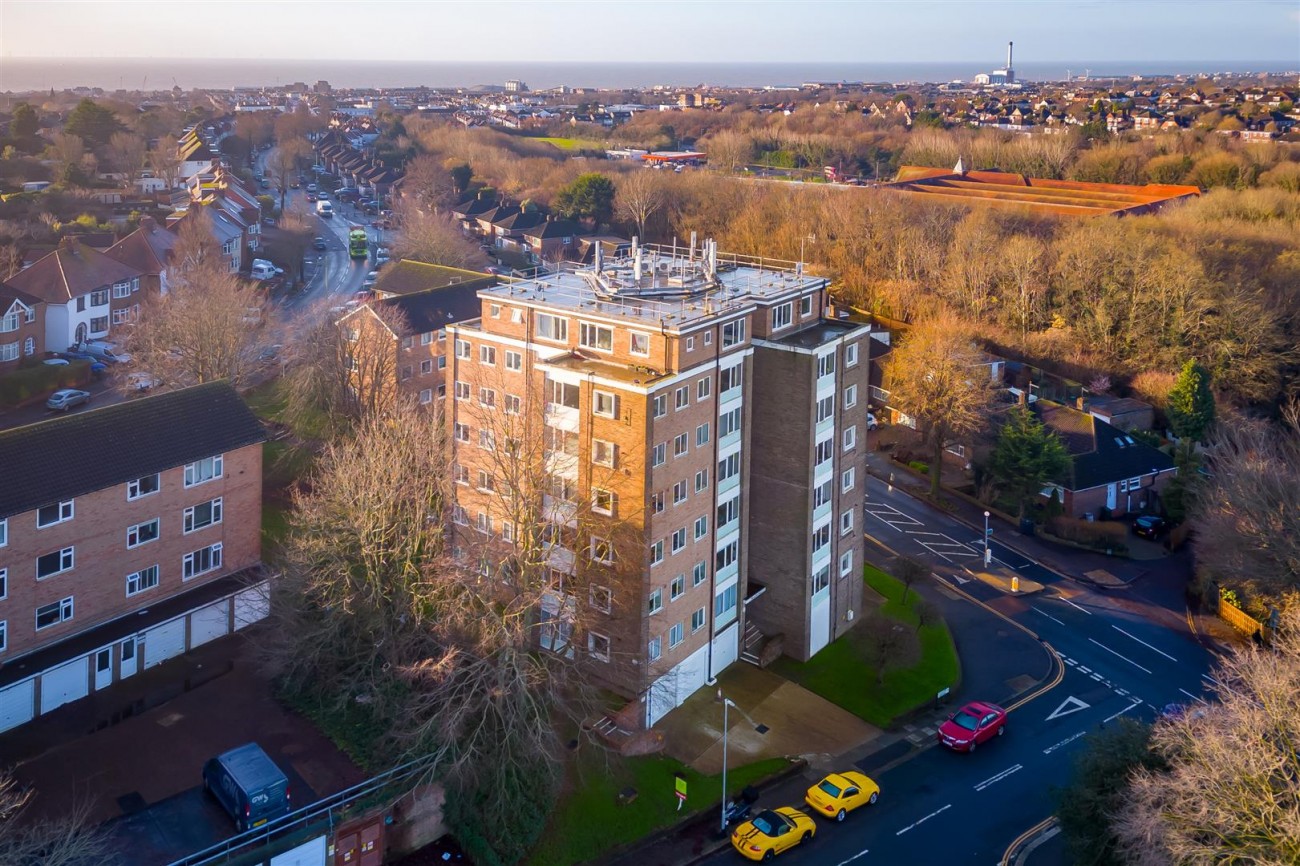 Images for Hangleton Road, Hove EAID:lextonsapi BID:4
