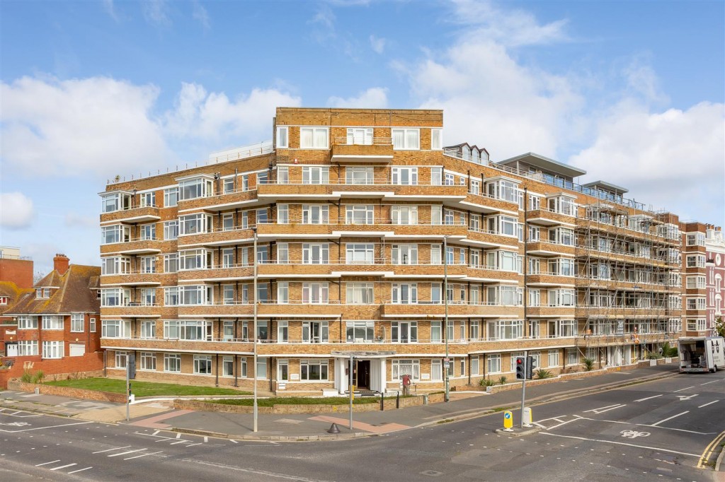 Viceroy Lodge, Kingsway, 3 bedroom, Apartment