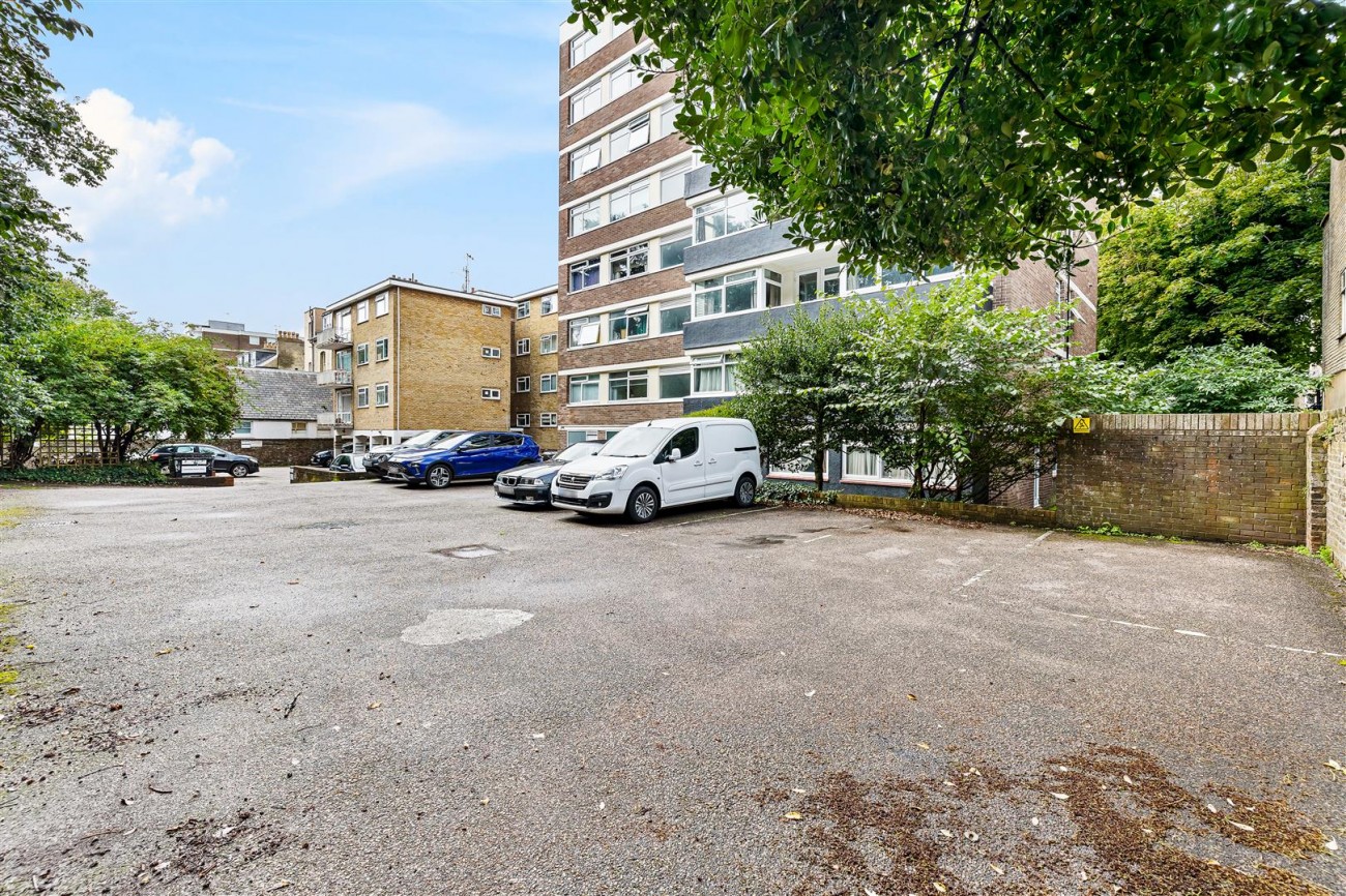 Images for Eaton Gardens, Hove EAID:lextonsapi BID:1