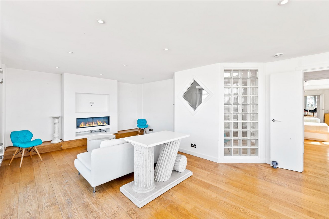 Images for Queens Road, Brighton EAID:lextonsapi BID:4