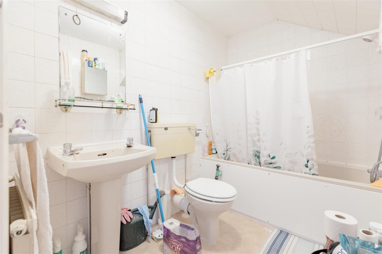 Images for Seafield Road, Hove EAID:lextonsapi BID:4