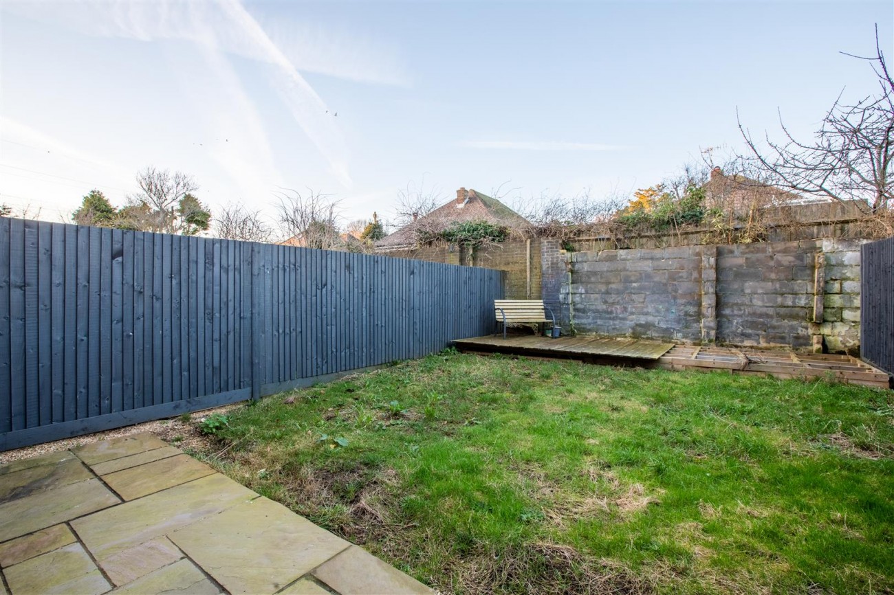 Images for Rowan Close, Portslade EAID:lextonsapi BID:1