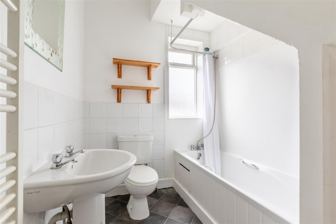 Images for Lansdowne Street, Hove EAID:lextonsapi BID:2