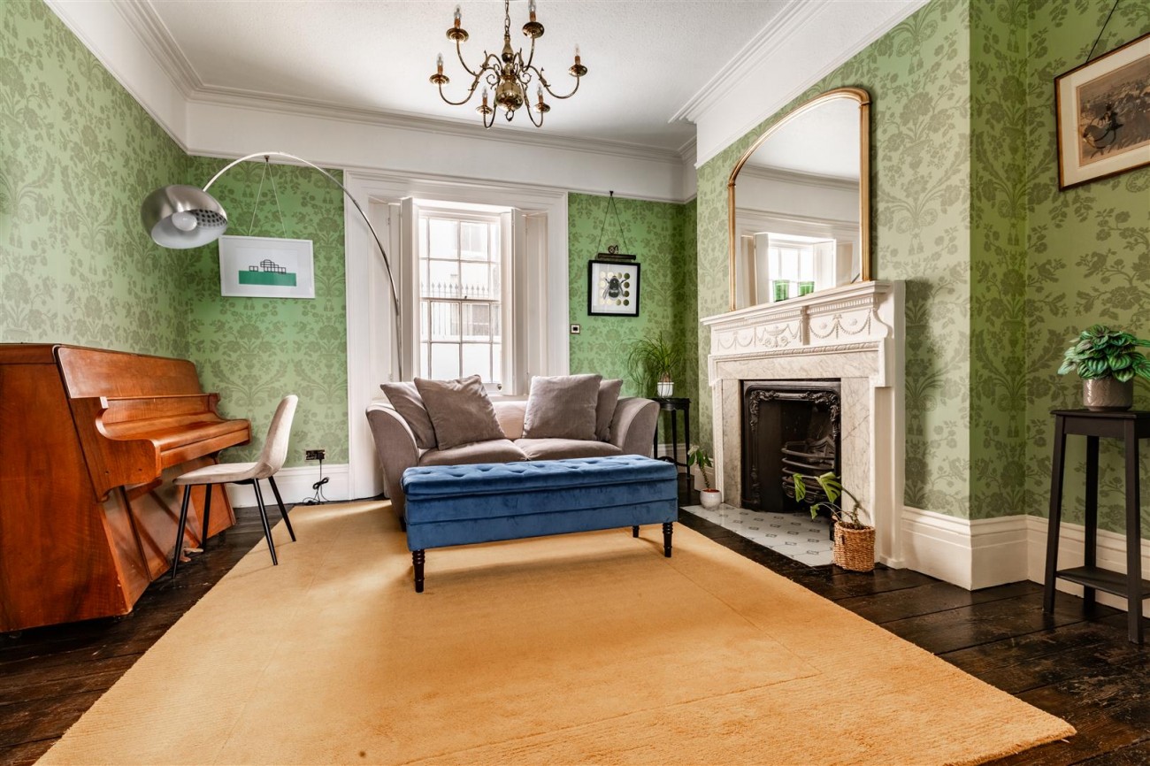 Images for Lansdowne Square, Hove EAID:lextonsapi BID:2