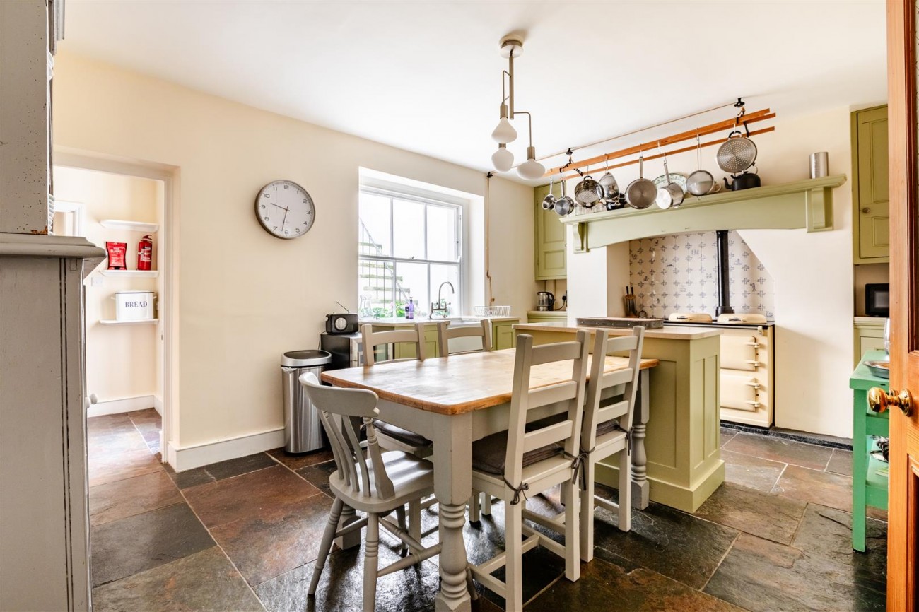 Images for Lansdowne Square, Hove EAID:lextonsapi BID:2