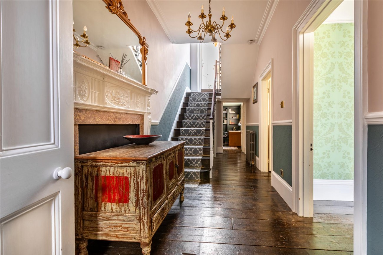 Images for Lansdowne Square, Hove EAID:lextonsapi BID:2