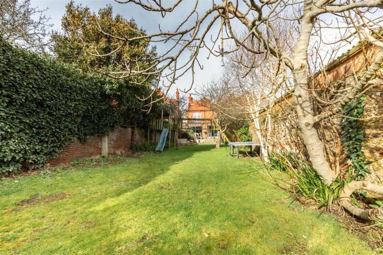 Images for Vallance Road, Hove EAID:lextonsapi BID:2