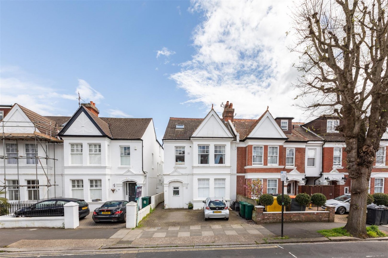 Images for Rutland Gardens, Hove EAID:lextonsapi BID:2