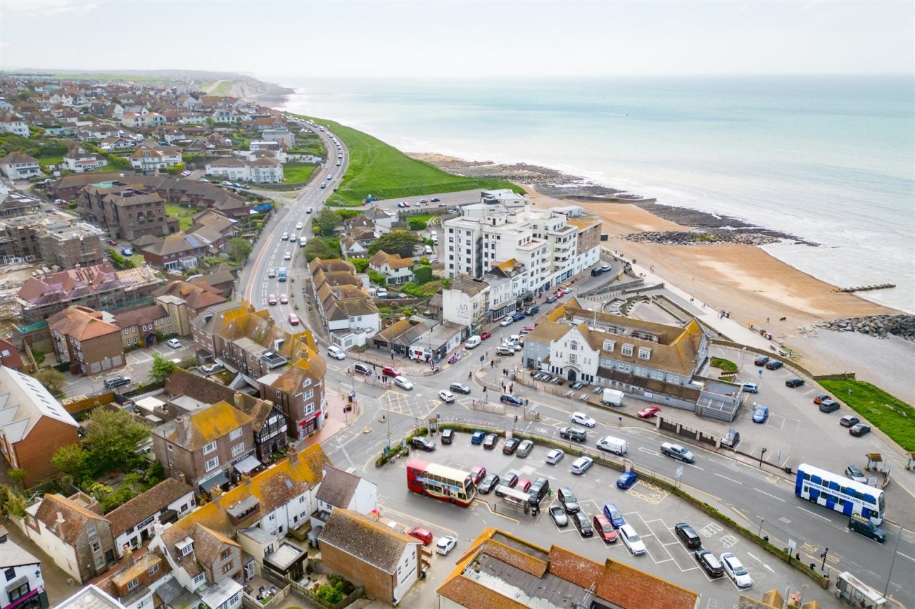 Images for High Street, Rottingdean, Brighton EAID:lextonsapi BID:2