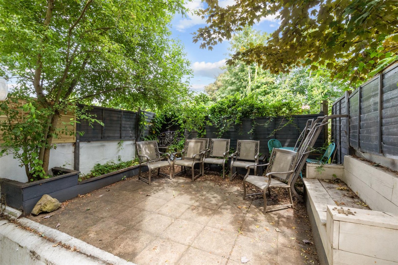 Images for Lorna Road, Hove EAID:lextonsapi BID:1