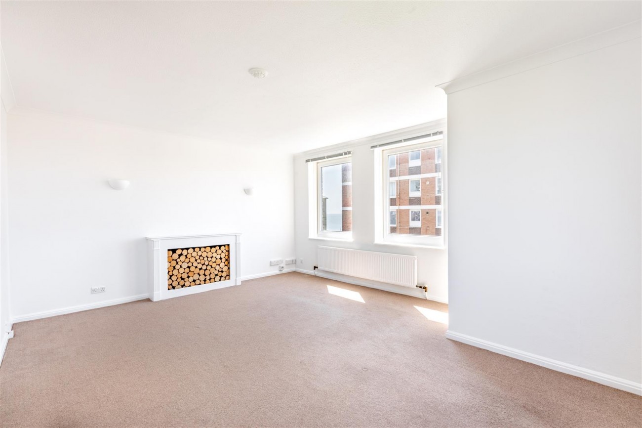 Images for Grand Avenue, Hove EAID:lextonsapi BID:2