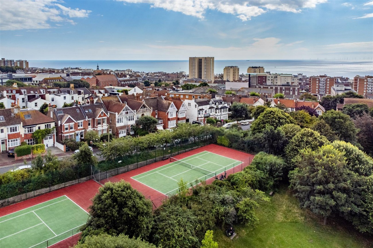 Images for East Drive, Brighton EAID:lextonsapi BID:1