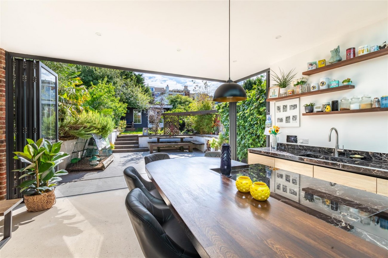 Images for East Drive, Brighton EAID:lextonsapi BID:1