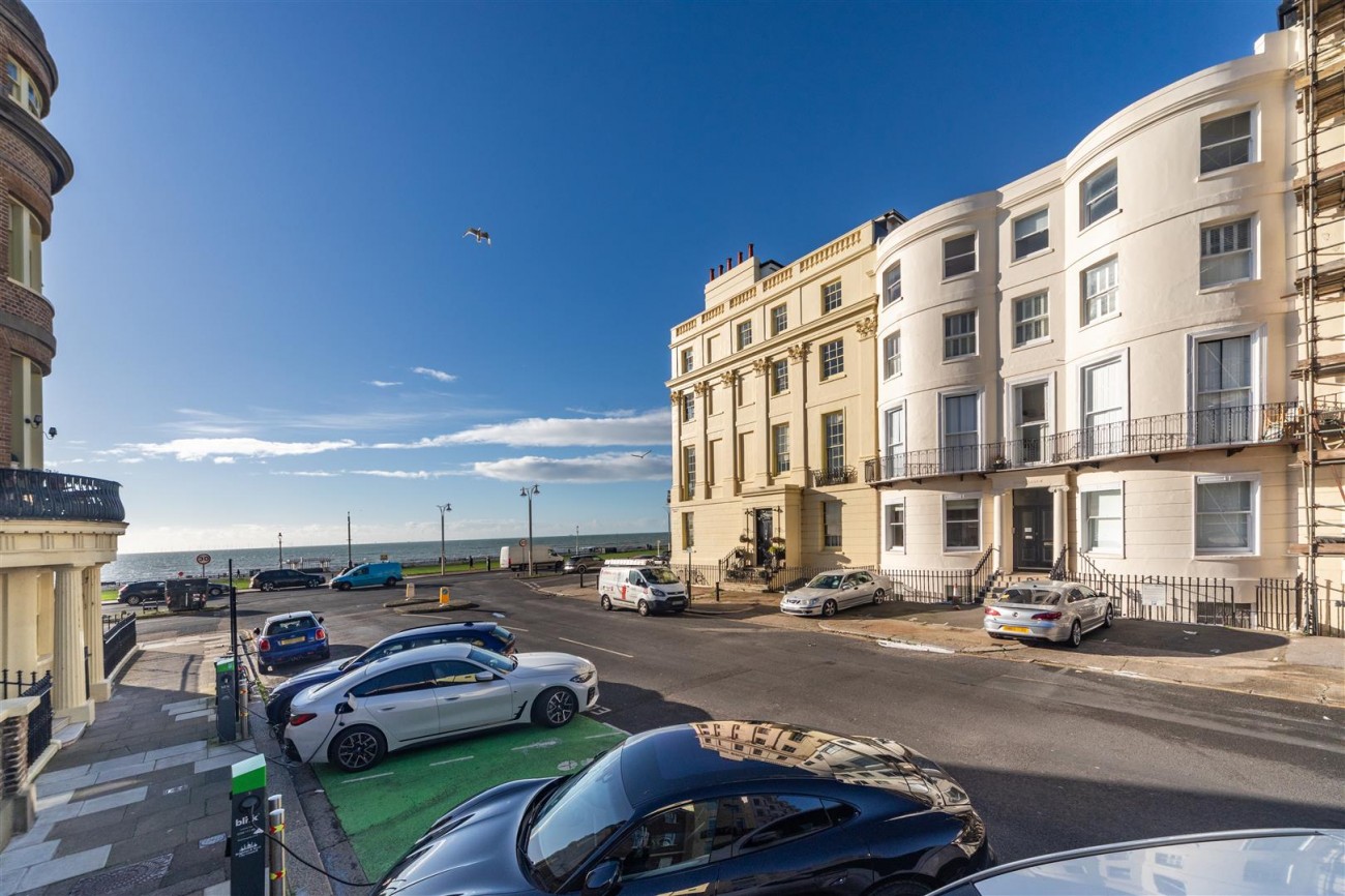 Images for Lansdowne Place, Hove EAID:lextonsapi BID:2