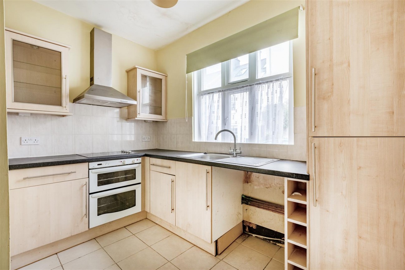 Images for Warwick Road, Worthing EAID:lextonsapi BID:4