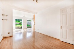 Images for Westfield Crescent, Brighton