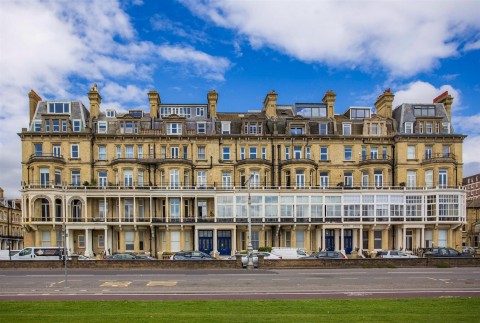 Kings Gardens, Hove - EAID:lextonsapi, BID:1