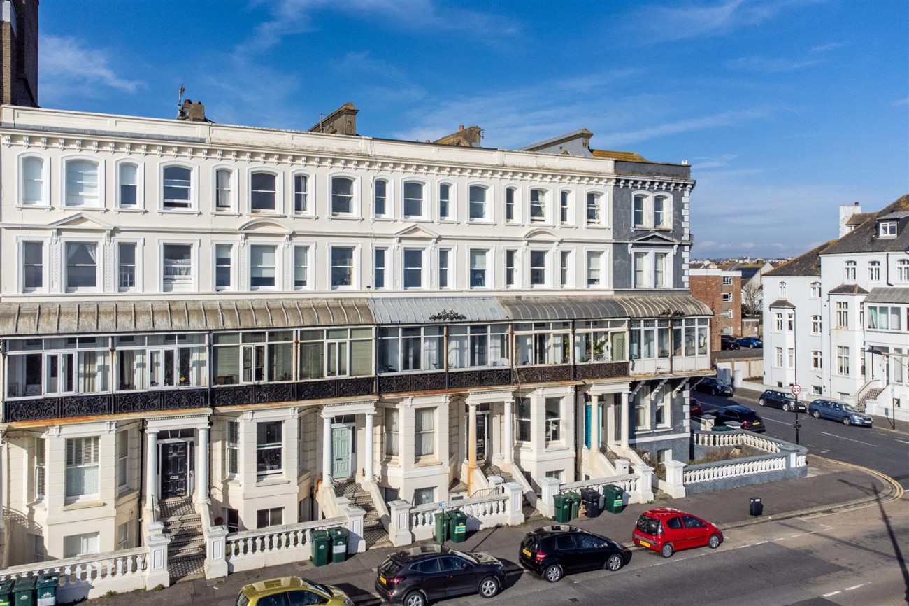 Images for Kingsway, Hove EAID:lextonsapi BID:1
