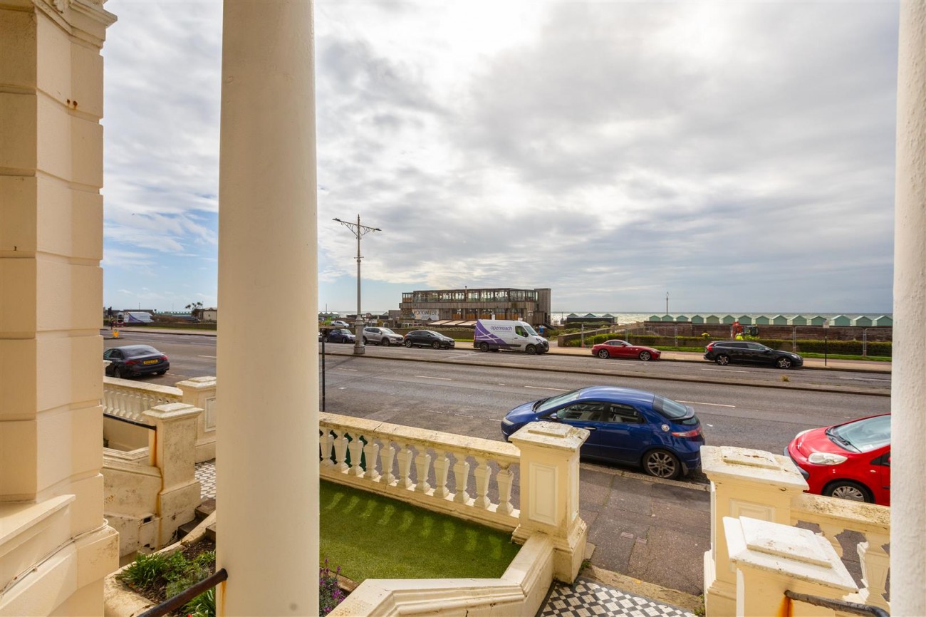 Images for Kingsway, Hove EAID:lextonsapi BID:1