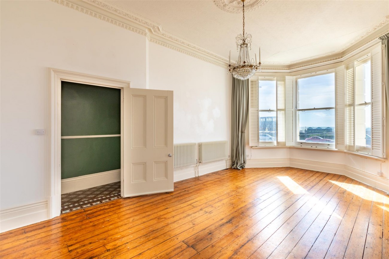 Images for Kingsway, Hove EAID:lextonsapi BID:1