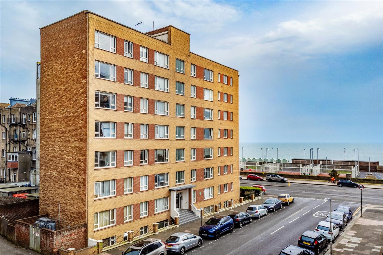 Images for Kingsway, Hove EAID:lextonsapi BID:1