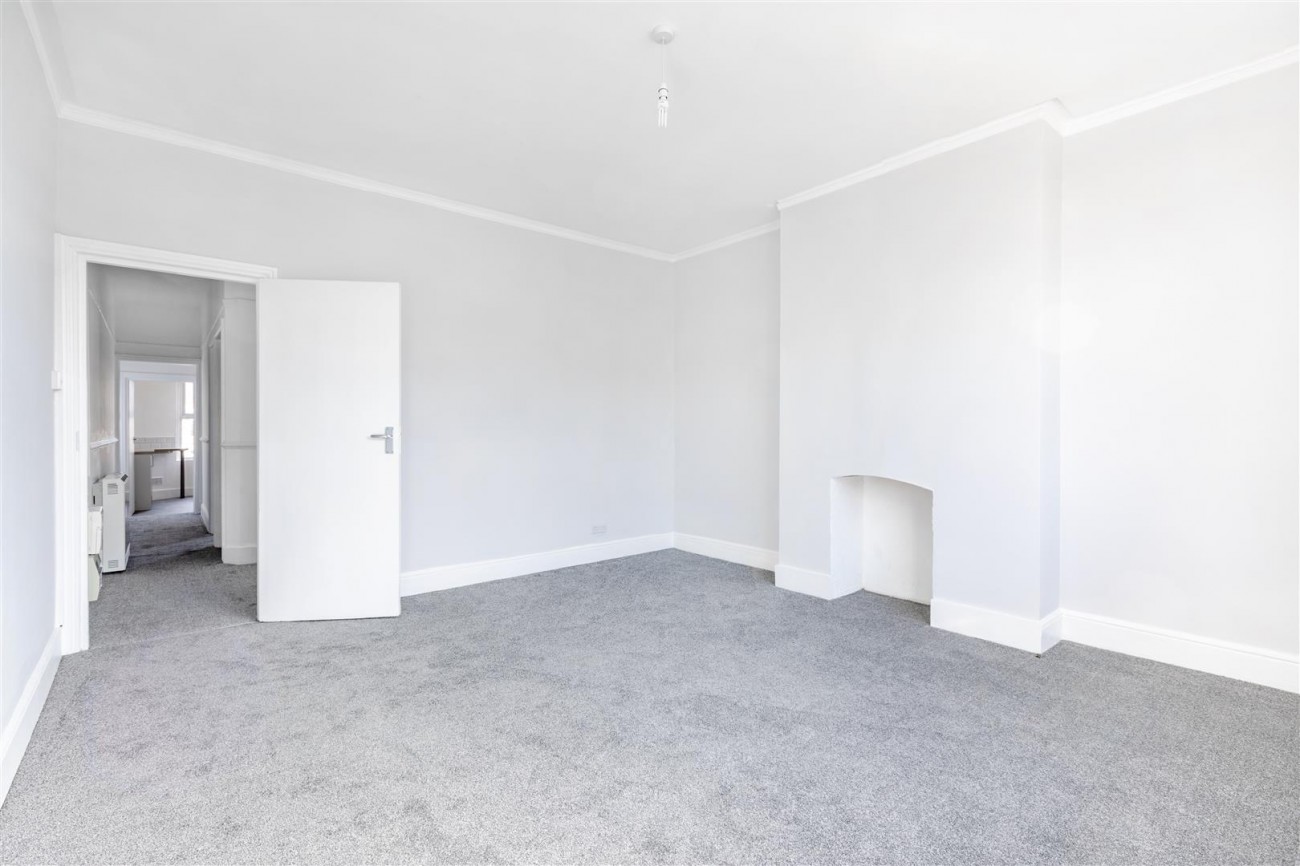 Images for Boundary Road, Hove EAID:lextonsapi BID:4