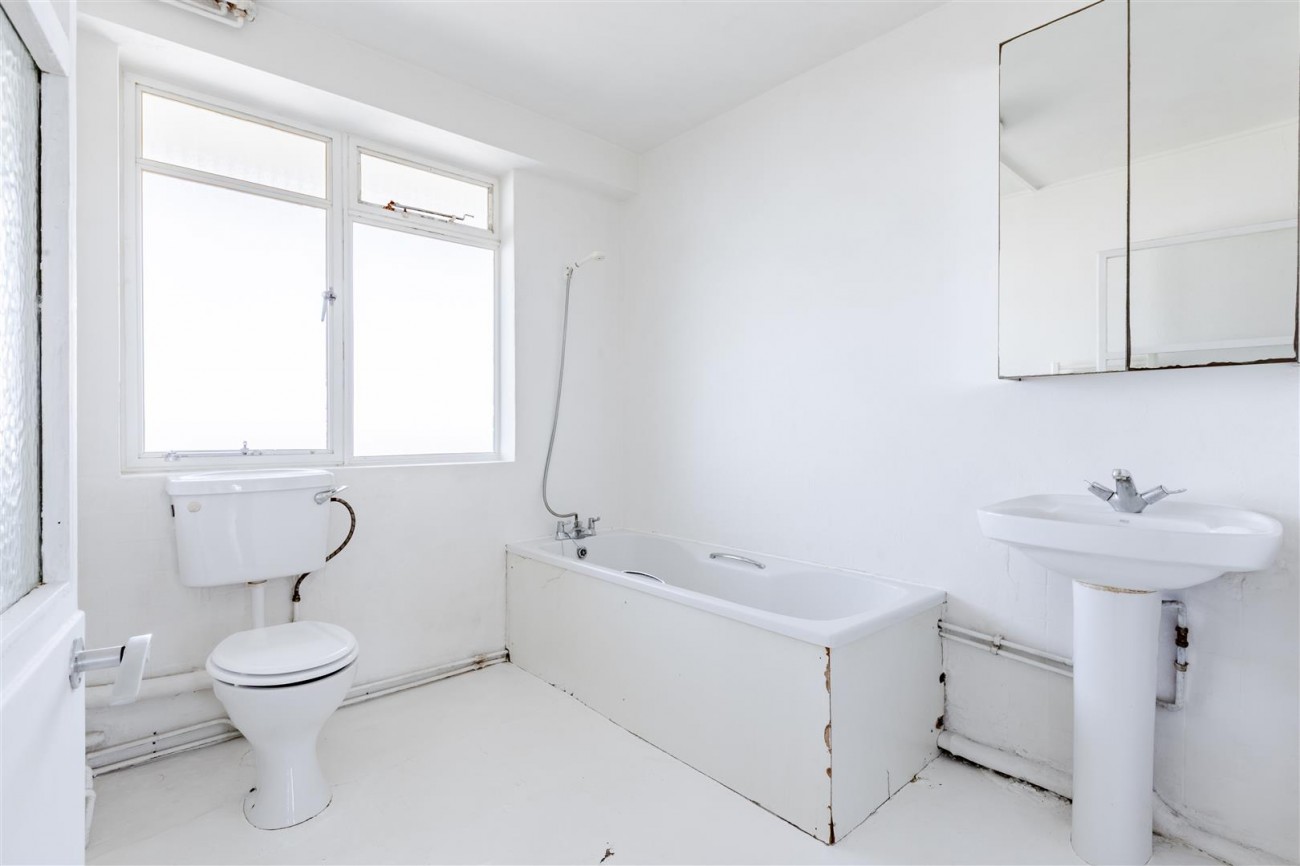 Images for Embassy Court, Kings Road, Brighton EAID:lextonsapi BID:4