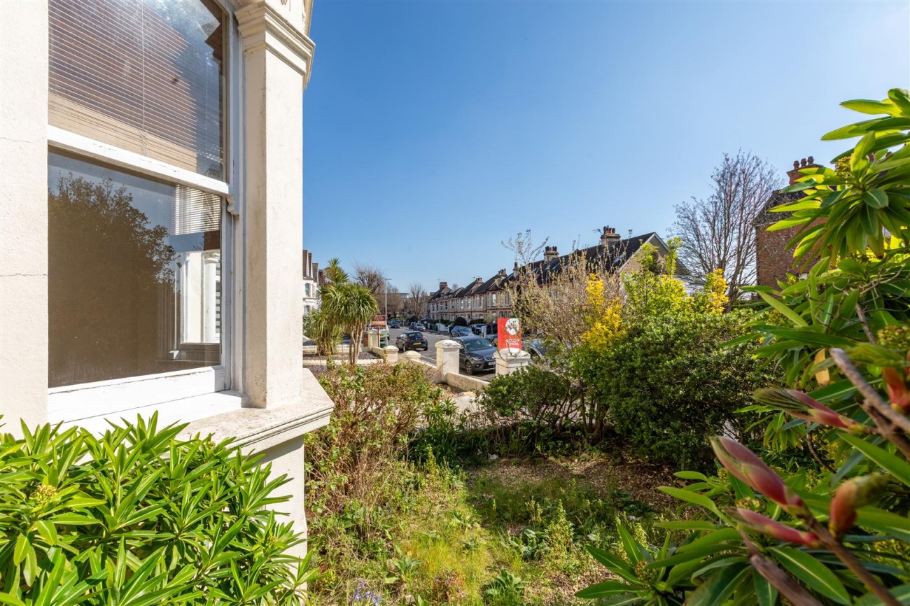 Images for 1, Wilbury Avenue, Hove EAID:lextonsapi BID:1