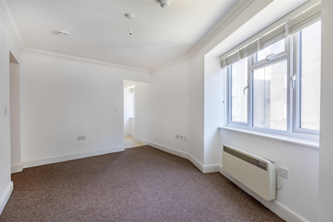 Images for Cambridge Road, Eastbourne EAID:lextonsapi BID:2