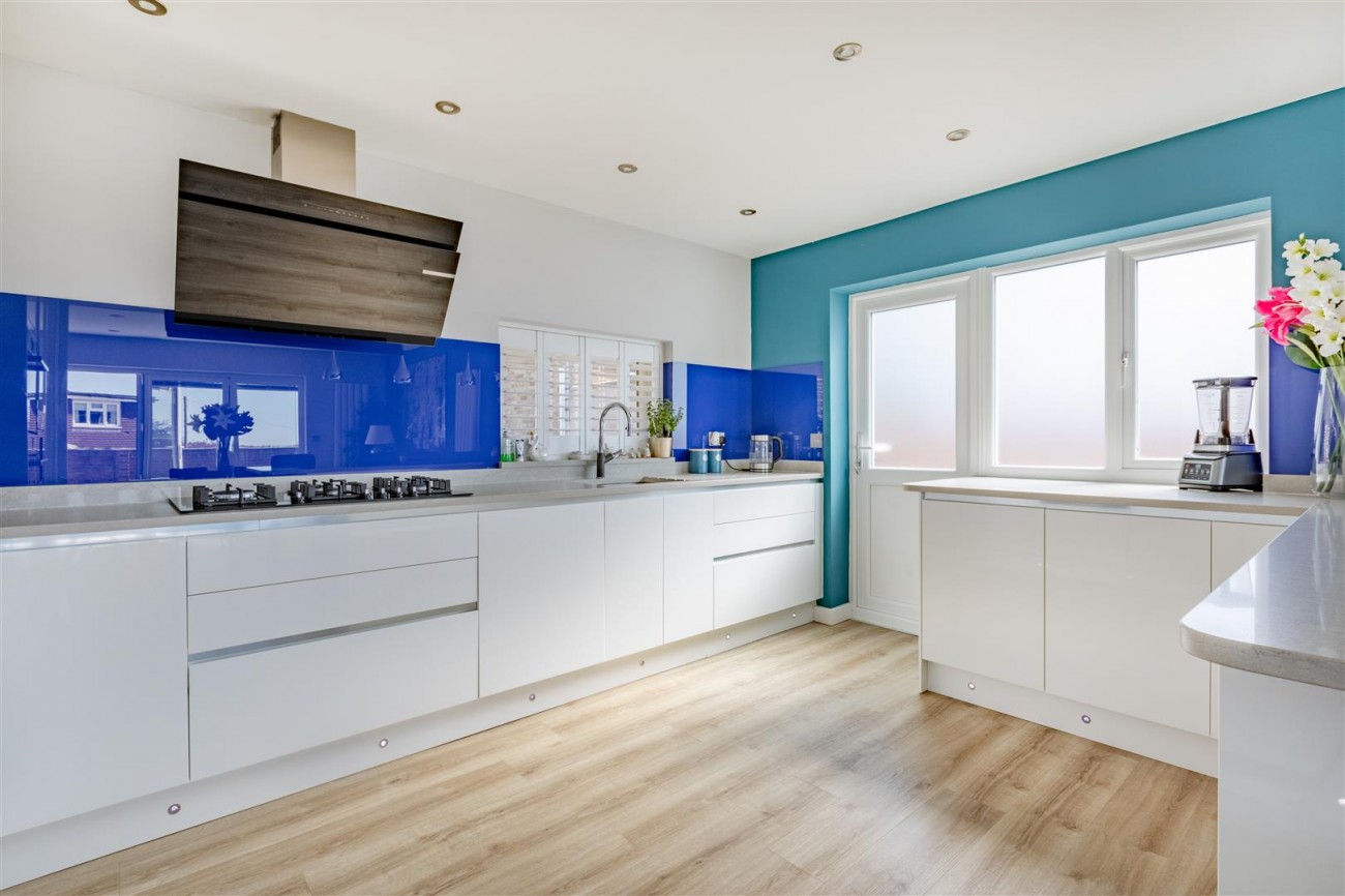 Images for Hangleton Valley Drive, Hove EAID:lextonsapi BID:1