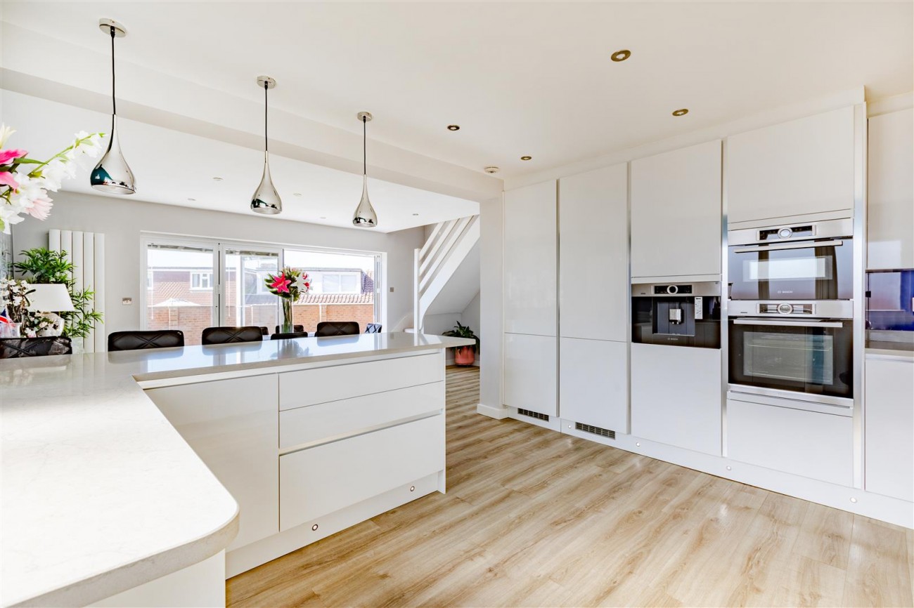 Images for Hangleton Valley Drive, Hove EAID:lextonsapi BID:1
