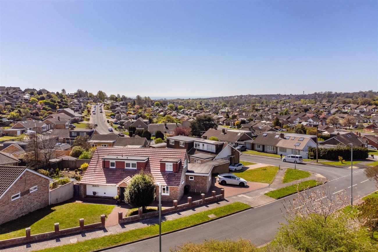 Images for Hangleton Valley Drive, Hove EAID:lextonsapi BID:1